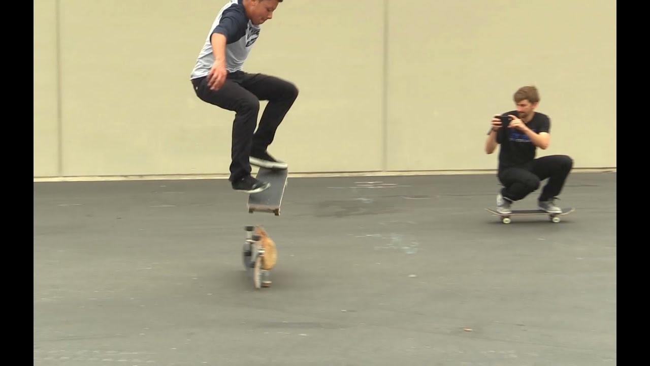 Skateboard Lessons Switch Frontside 180 Youtube