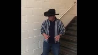 Garth Brooks โThe Thunder Rollsโ