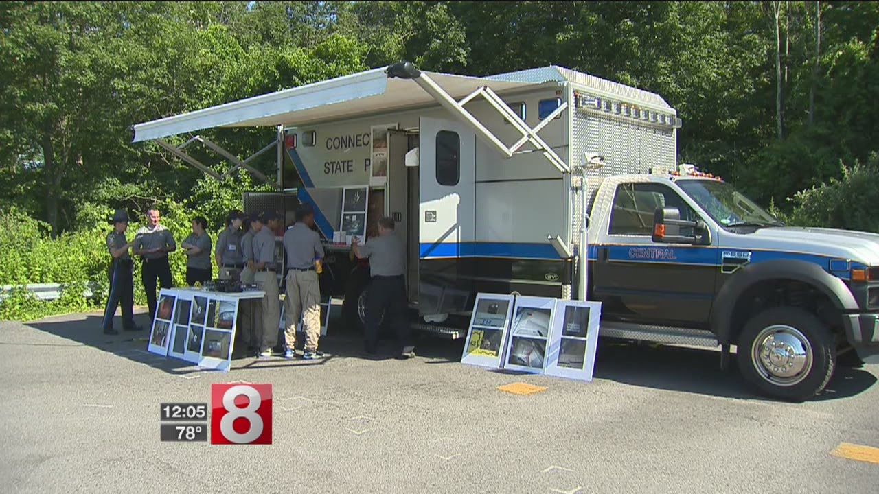 Teens learn crime fighting at State Police Youth Week - YouTube