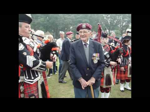 Bagpipers playing for a 95 years old veteran (Cyri...