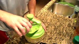 Quick Chef Pro - Tupperware Mayo Demo by Greg