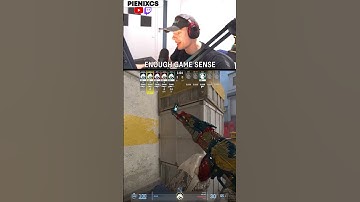 Crouching can be great in CS2 but only if you have the gamesense to use it!🤓🧠#cs2 #cs2tips