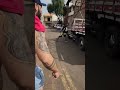 Ladrao Rouba Caminhao na Favela