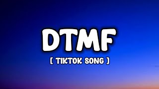 Bad Bunny - DtMF (Letra/Lyrics) "Debí tirar más fotos de cuando te tuve" [TikTok Song]
