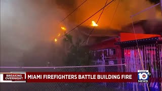 Firefighters respond to Mami house fire