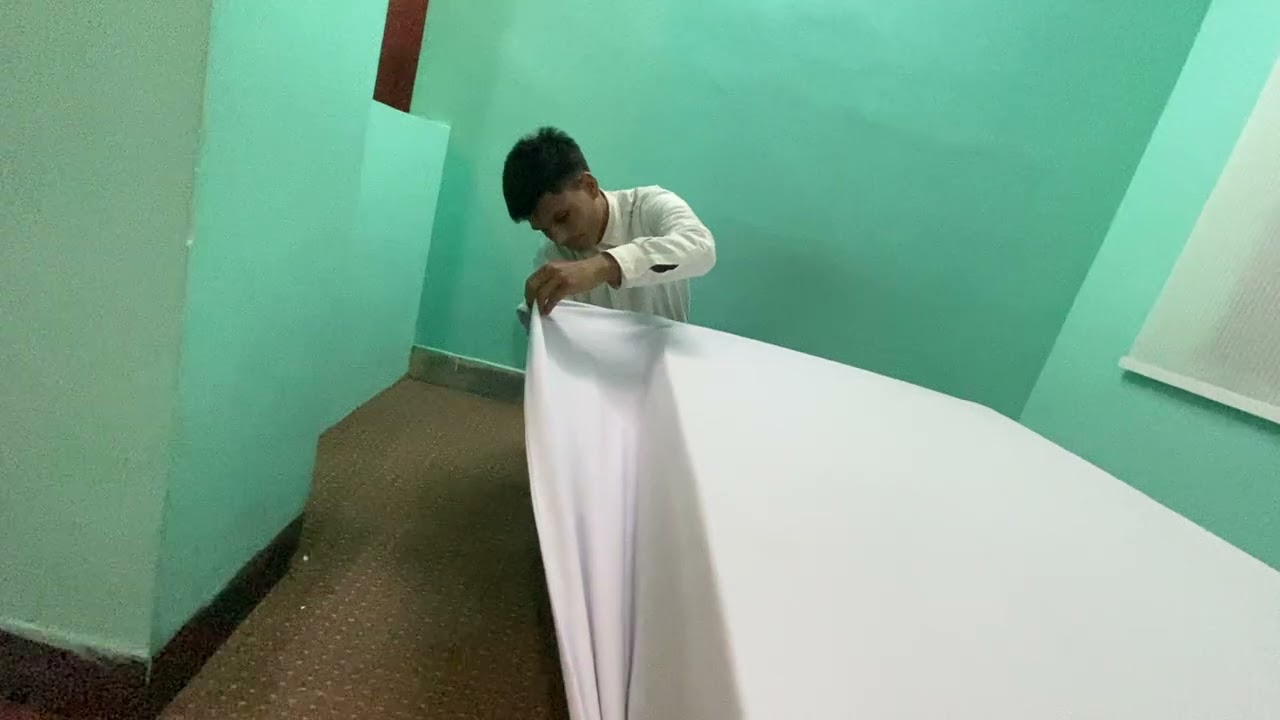 ベッド　メイキングの　ビデオ　B K ABISHEK よろしくお願いします。