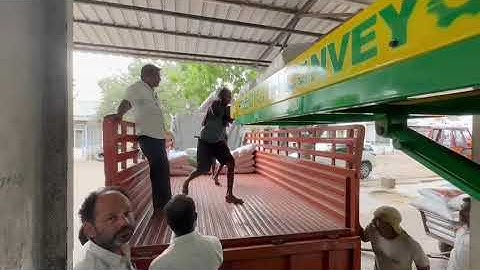 bag loading conveyors