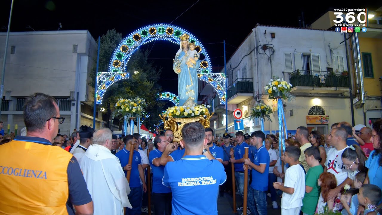ANGRI, IN MIGLIAIA PER IL TRADIZIONALE RIENTRO IN CHIESA DELLA MADONNA