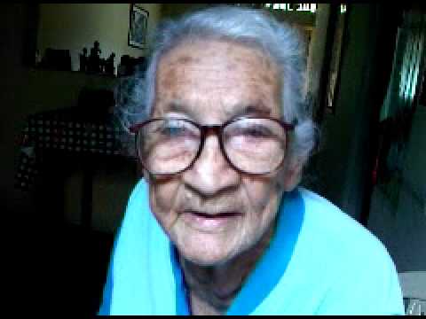 Video abuelita Rosa , Poesa de Diego Fallon (1) Ne...