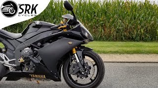 Yamaha riders are the WORST | Yamaha R1 Test Drive видео