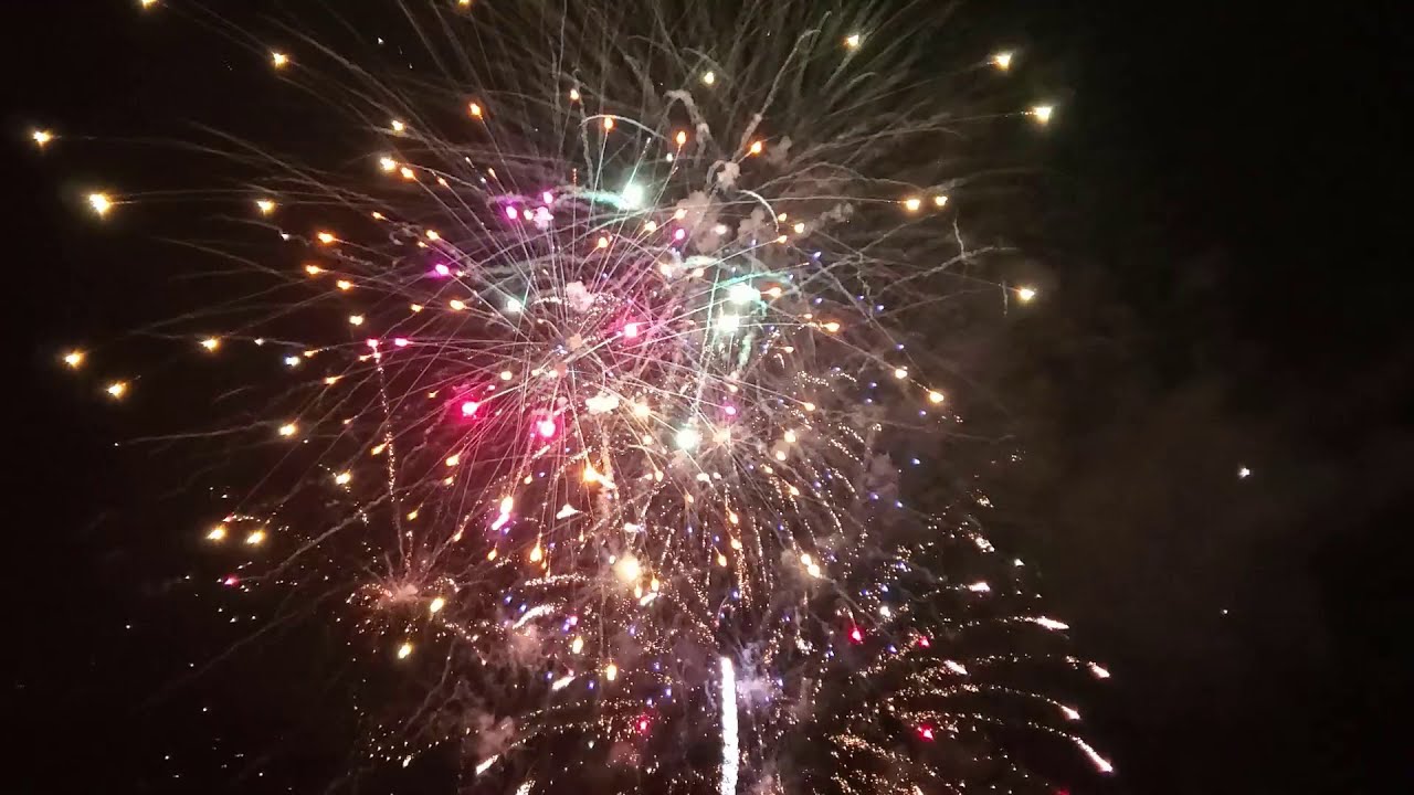 Miami South Beach Ocean Drive New Year 2020 Fireworks Huge Celebration