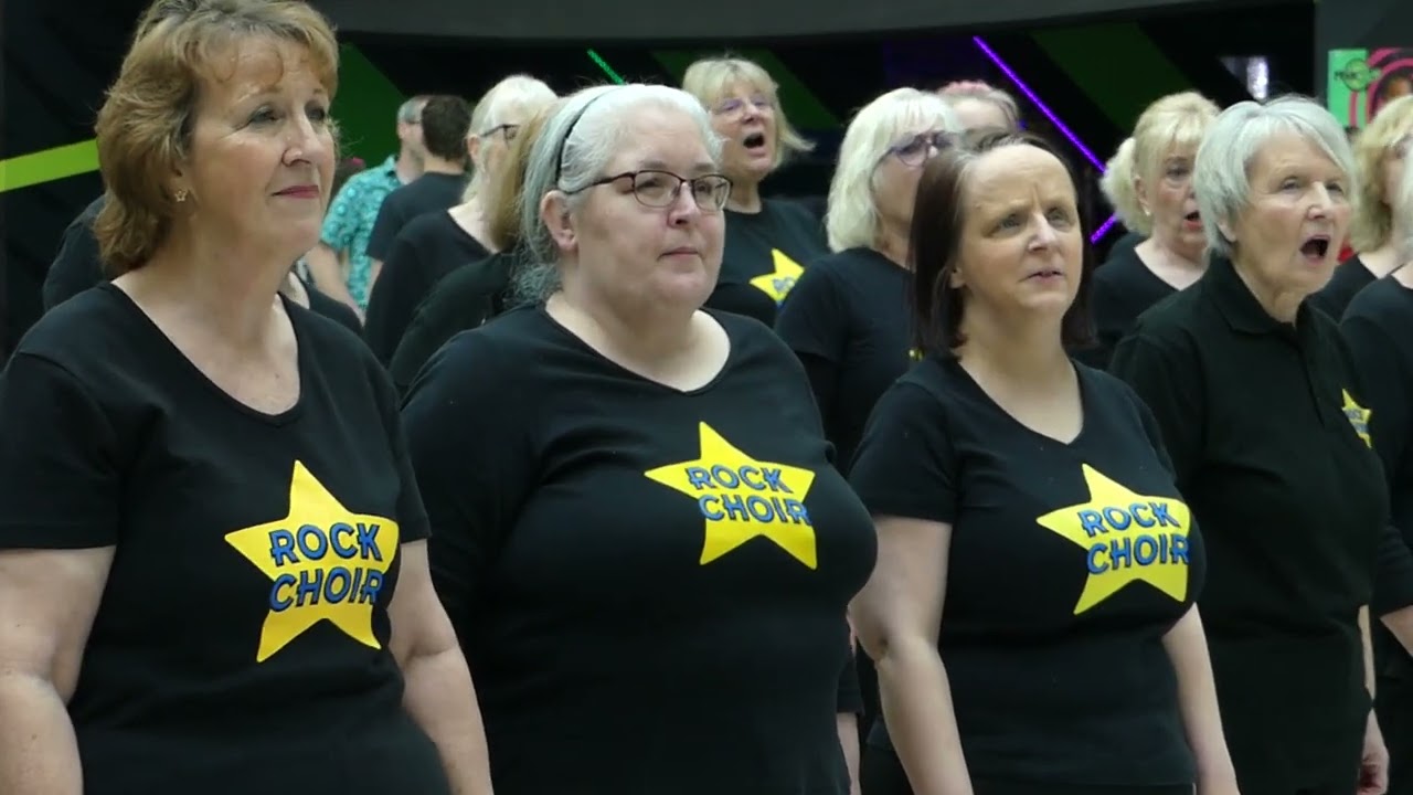 Rock Choir sing Somewhere Only We Know at Telford Shopping Centre on 12/04/25