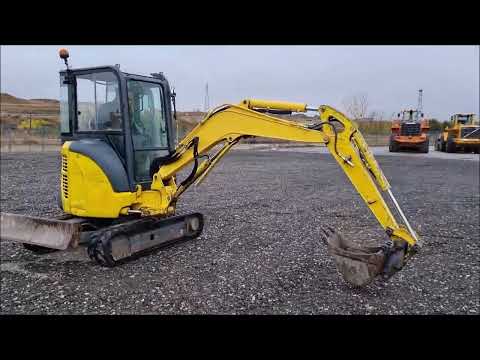 KOMATSU PC 30