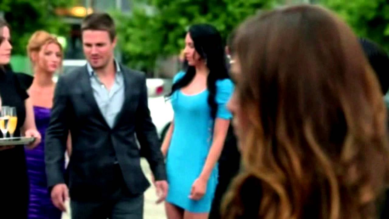 Stop and stare - Oliver & Laurel (Arrow - Lauriver)