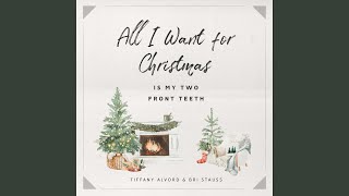 Смотреть клип All I Want For Christmas Is My Two Front Teeth