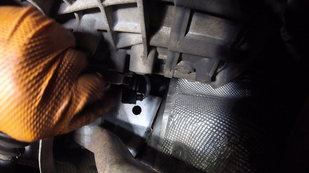 How to change the sensor reverse Audi A6 / Как поменять сенсор заднего