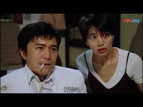 007周星驰看片取弹头搞笑片段,不笑打我