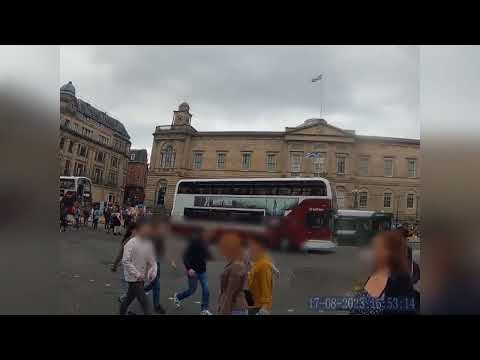 Scots locals divided over danger of busy Edinburgh crossing amid heaving Fringe crowds