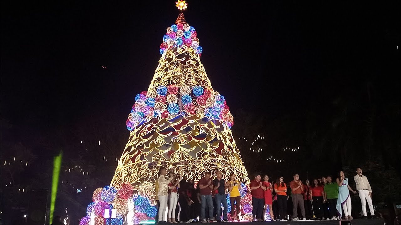 Dumaguete City Community Christmas Tree Light Up "Bayan ko, Ngayong