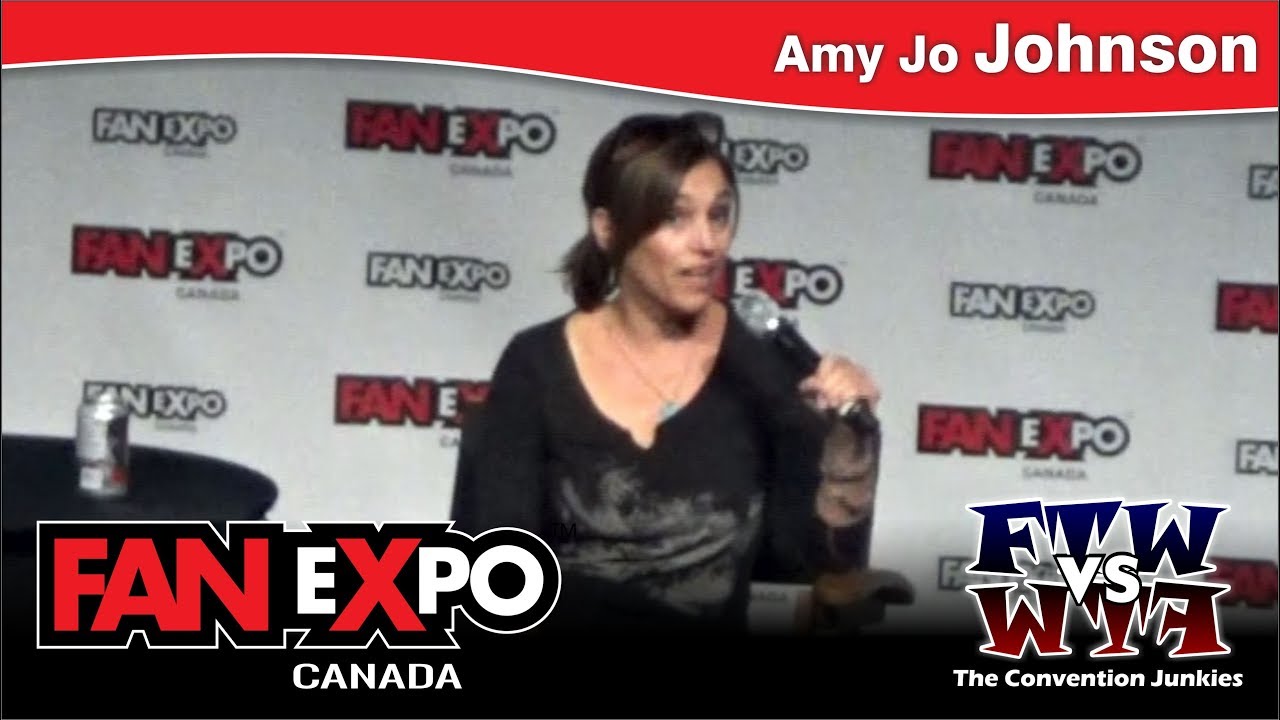 Amy Jo Johnson (The Pink Ranger / Power Rangers) FAN eXpo Canada 2017 Q&A Panel