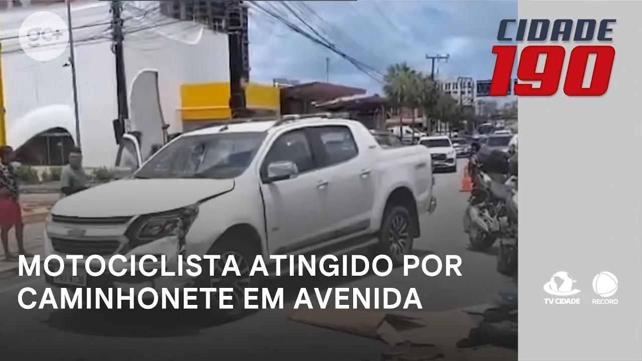 Motociclista atingido por caminhonete em avenida; ele foi socorrido com ferimentos | Cidade 190