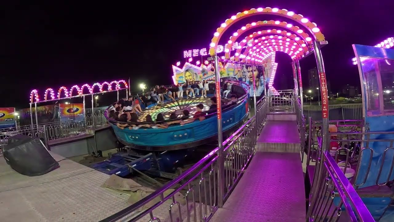 Mega dance - Universal Park 2025