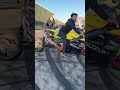 Suzuki GSX-R 750 op toeren… en die uitlaat wordt gewoon rood 🔥