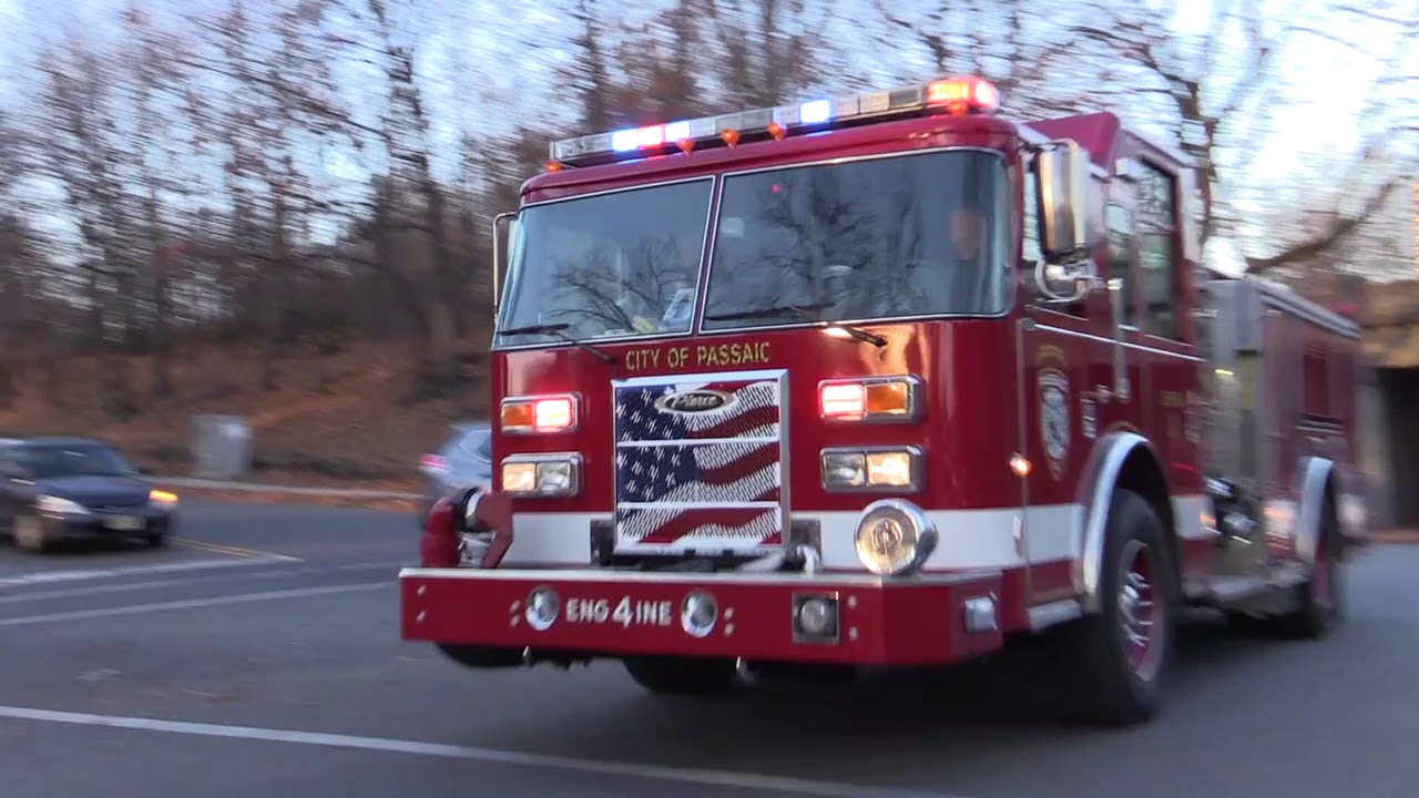 Passaic NJ Fire Department Engine 4 Ladder 1 and Batallion Responding