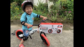 3歳にストライダープレゼント☆組み立て〜乗ってみた＼( 'ω')/ﾊﾞｯ