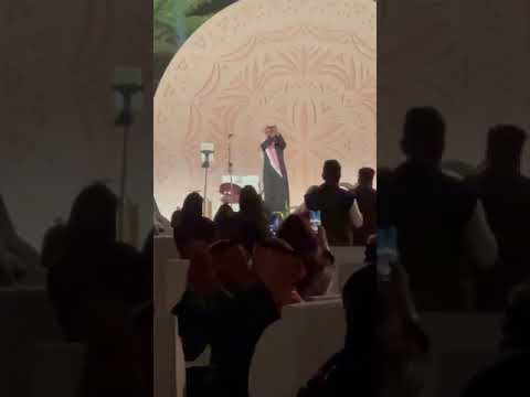 رابح صقر بردان وقام احد الجمهور واعطاه فروته