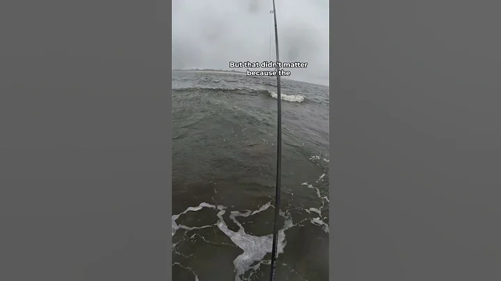 Why do I always Fish in Bad Weather? - DayDayNews