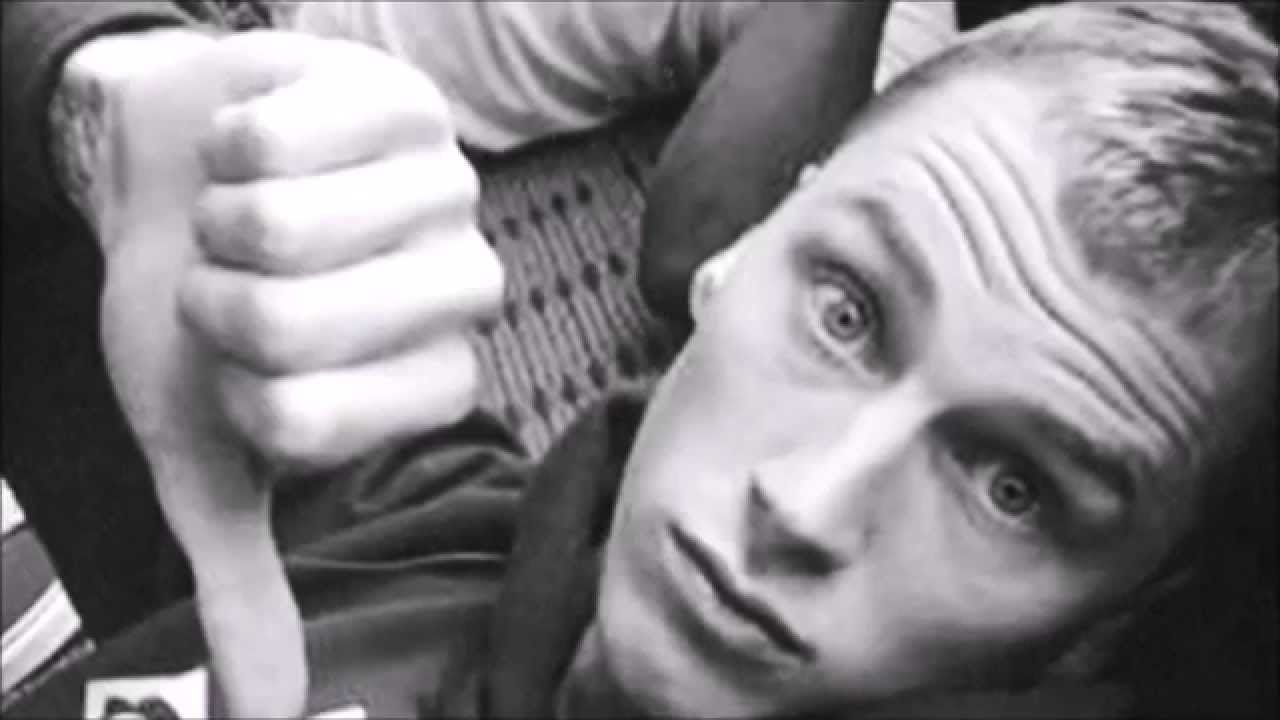 Lead You On Machine Gun Kelly (Traducida al español) YouTube