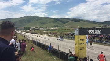 Opel corsa turbo (13.5) vs opel corsa 3.2 v6 (12.3)