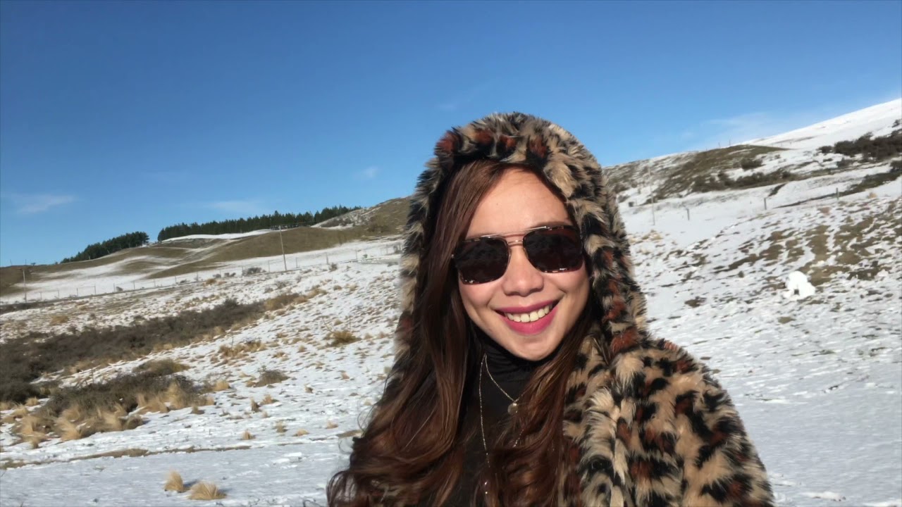 LAKE HERON, ASHBURTON LAKES, NEW ZEALAND