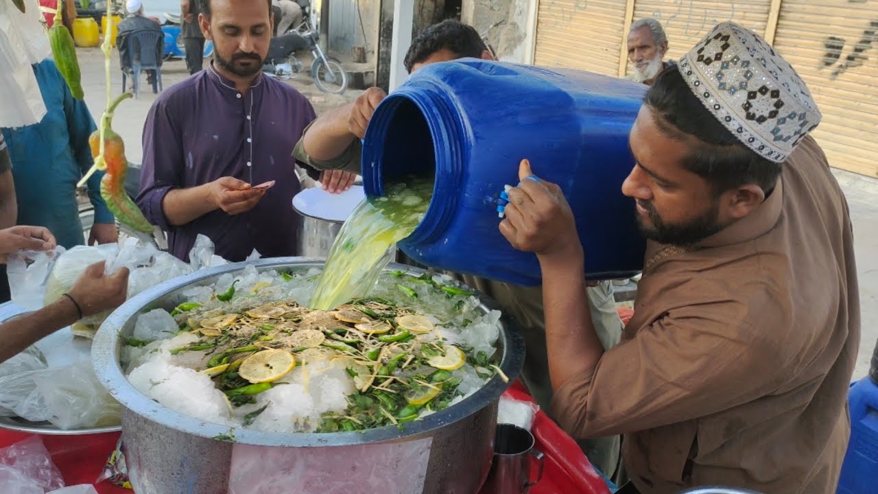 Kulukki Sarbath Making | 12 Masalon Ka Sharbat | Fresh Kuluki Juice making in Pakistan | Wahjoc Food