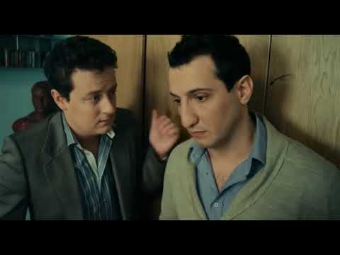 Грустный Майкл из Универа Уходит Мем