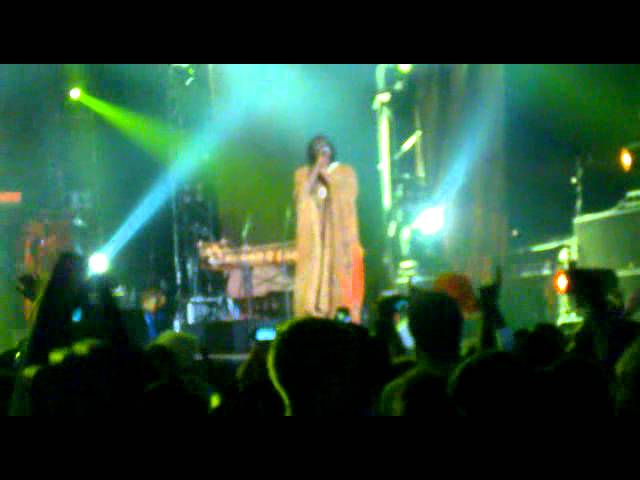 TIKEN JAH FAKOLY (on a tous compris)