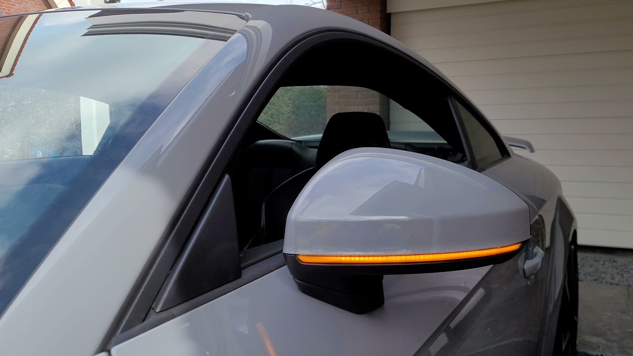 Dynamic Blinker Upgrade to match the rear oled tail lights. (Audi TTRS