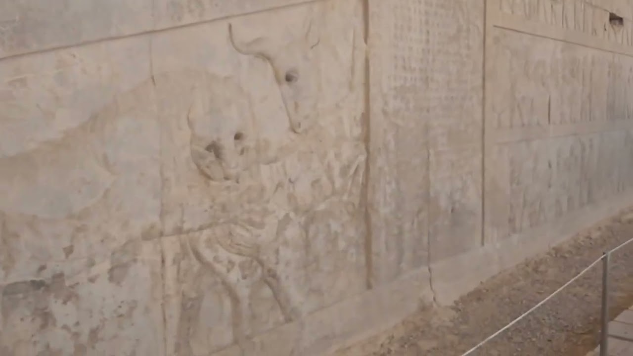 @tahakoochool  Ancient monuments of Persepolis, Part III. 