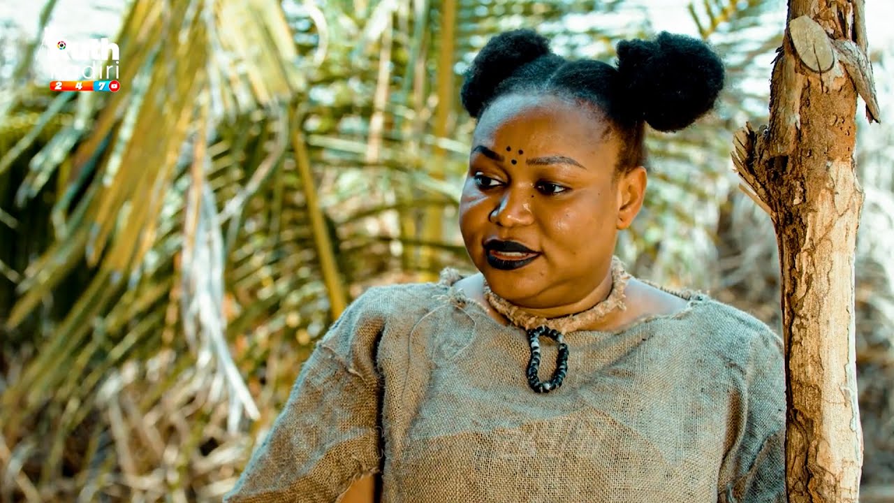 ANATOA KAFARA KIZAZI ILI MPENZI WAKE AWE MFALME, MIUNGU YAMCHAGUA MTOTO WA NJE AWE MFALME