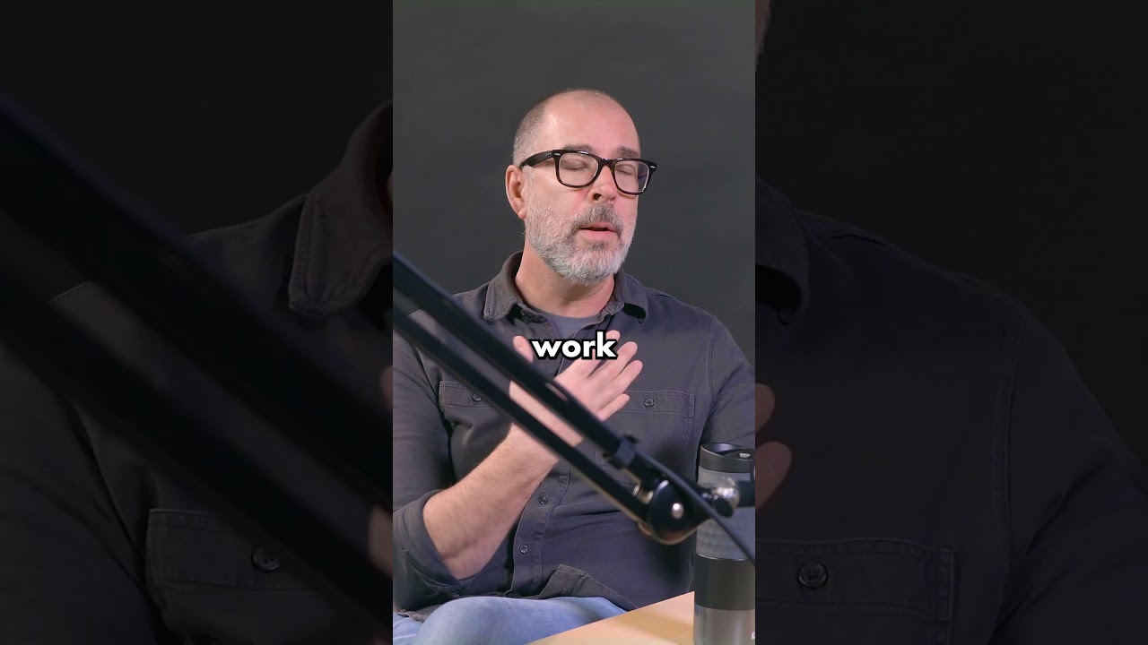 Yves Doyon | Richard Fortin Presents 36 SHORT CLIP