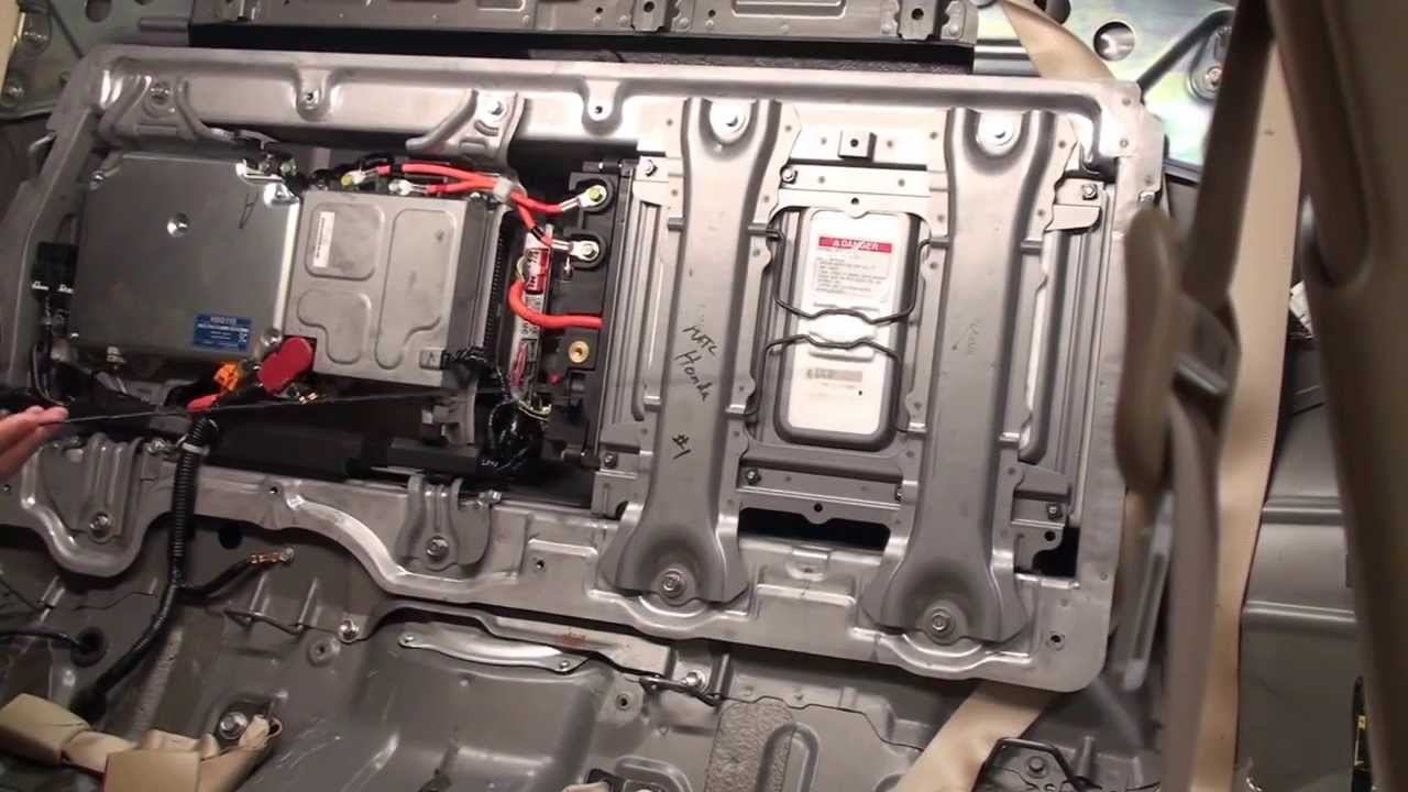 HEV TV 1.4: Locating High Voltage Components - Honda Civic Hybrid - YouTube