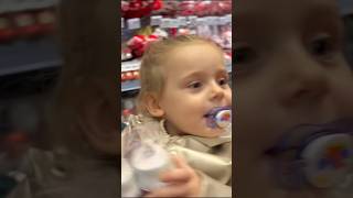 Qui Fera Le Plus Beau Sapin ,Cest Dans Notre Dernière Vidéo