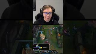 I'm Just Gonna Take The BEE #thebausffs #losratones #leagueoflegends