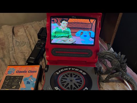 LIGHTNING MCQUEEN PORTABLE DVD PLAYER PLAYING LOGOS DVD MENU