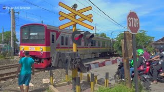 Perlintasan kereta api krl Cisauk ~ Railway Crossing Cisauk
