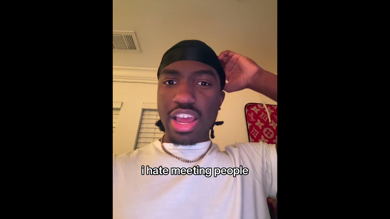 Я ненавижу встречаться с людьми, но… 