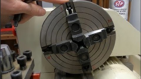 4 Jaw Chuck Centering on a Lathe (Jet BD-920W)