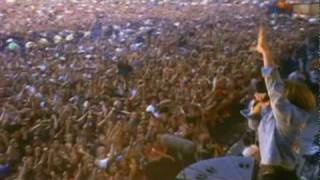 Video thumbnail of "Bon Jovi - Livin' On A Prayer - Live From London 1995"