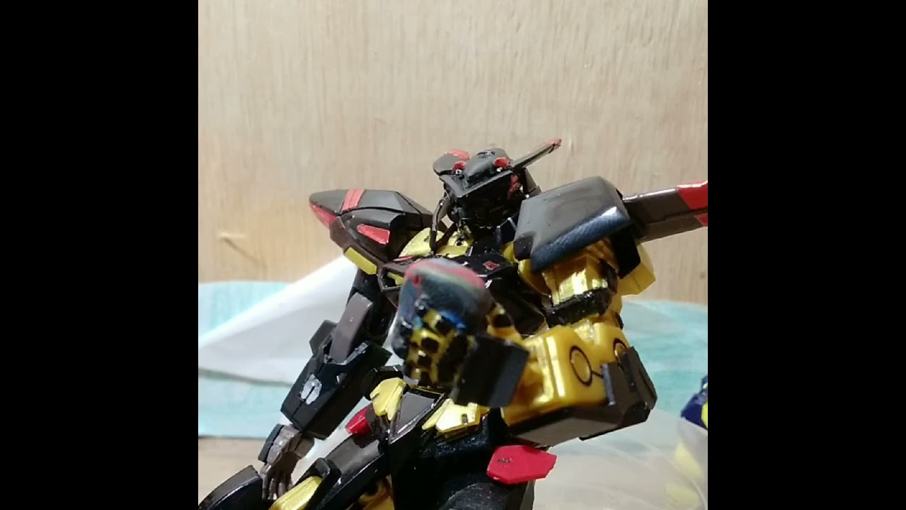 unbored:robotfigure vs anime edit